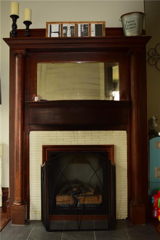 1702 Ridge Avenue Coraopolis, PA 15108 - Photo 7 of 25 Gallery Image 7