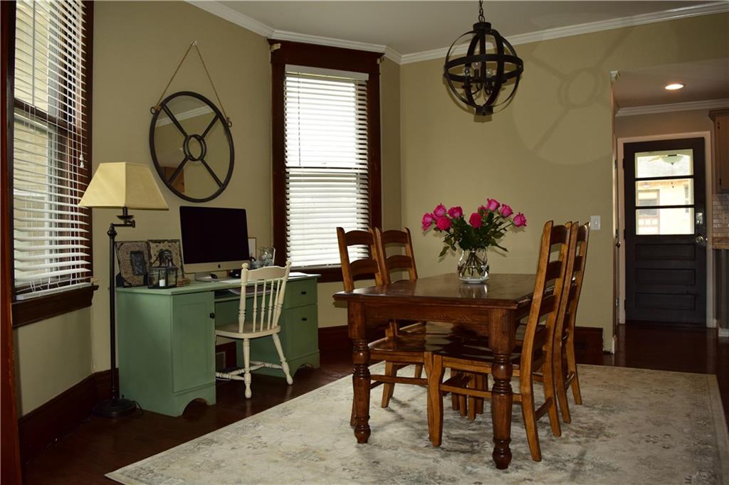 1702 Ridge Avenue Coraopolis, PA 15108 - Photo 8 of 25 Gallery Image 8