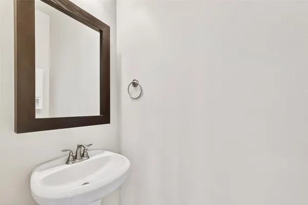 $2,800 | 13603 Summer Cloud Lane, Pearland, TX 77584