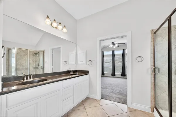 $2,800 | 13603 Summer Cloud Lane, Pearland, TX 77584