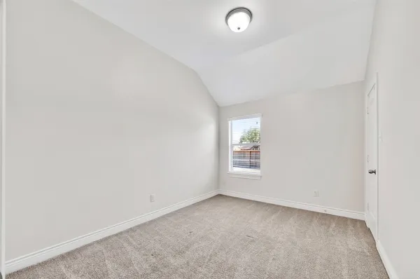 $2,800 | 13603 Summer Cloud Lane, Pearland, TX 77584