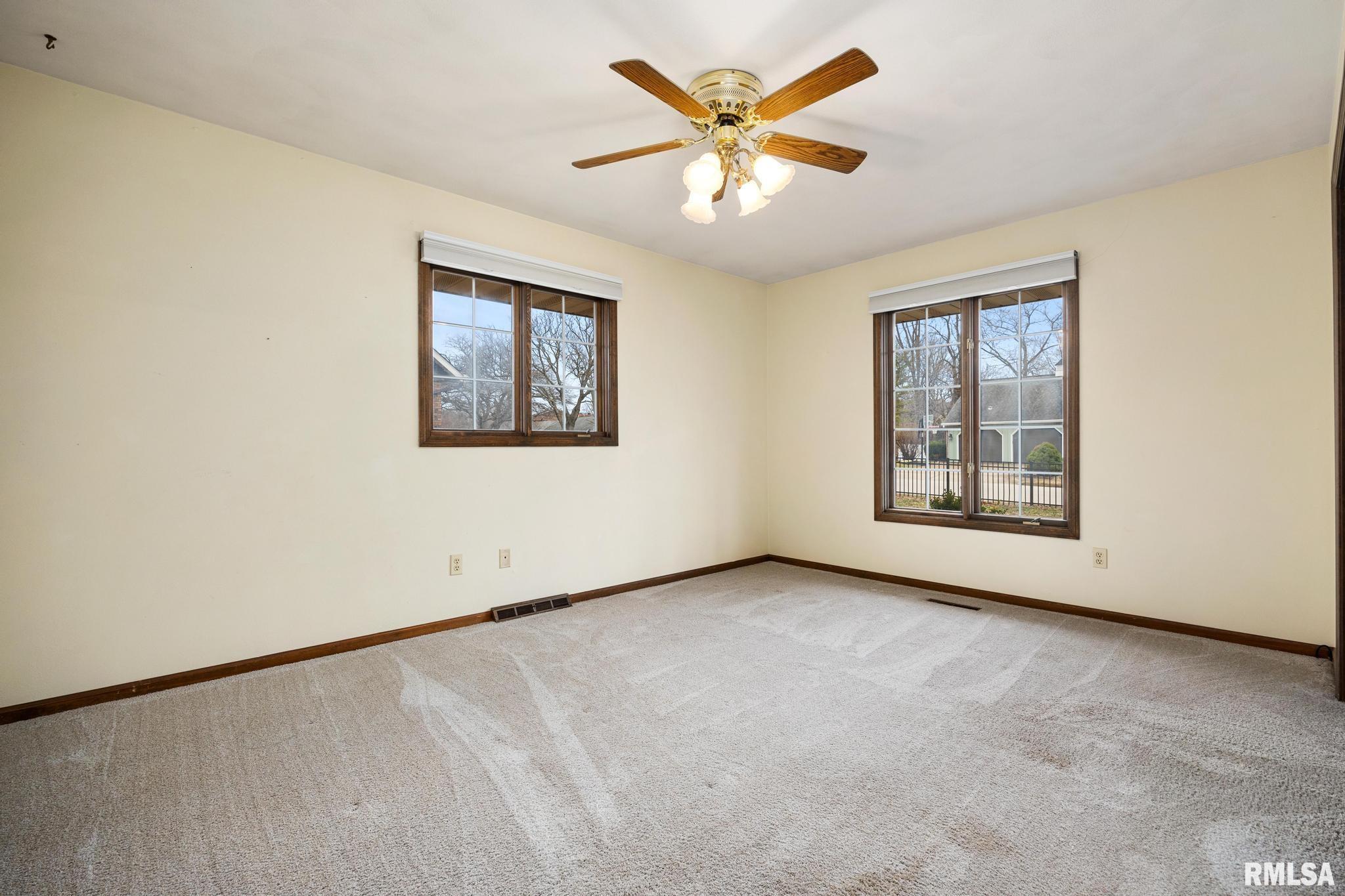 85 Hickory Ridge Court Morton, IL 61550 - Photo 26 of 43