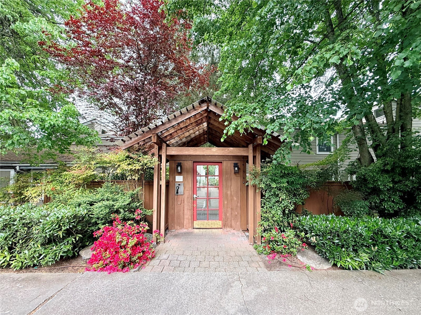 7901 196th Street Southwest, Unit 12 Edmonds, WA 98026 - Photo 1 of 35