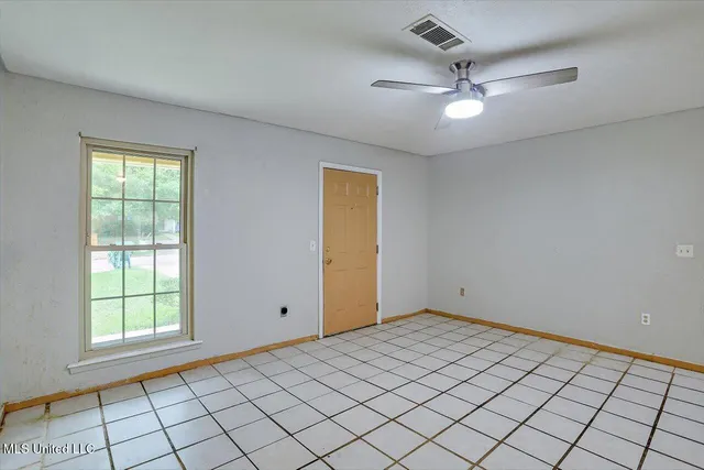 $1,400 | 757 Sandy Lane, Pearl, MS 39208