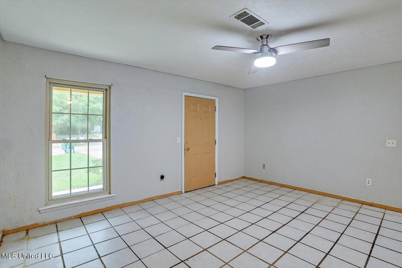 757 Sandy Lane Pearl, MS 39208 - Photo 6 of 22 06-757 Sandy Ln