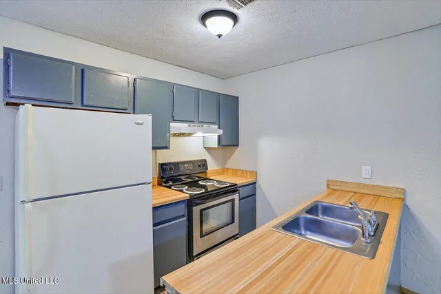 $1,400 | 757 Sandy Lane, Pearl, MS 39208