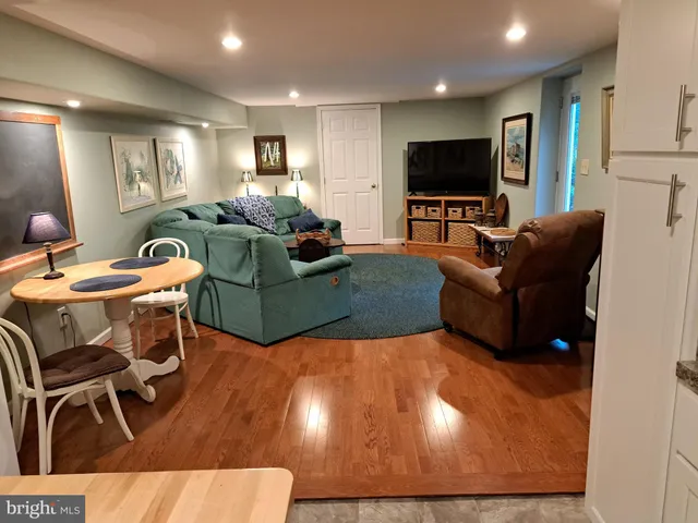 $1,500 | 6113 Fox Point Road, Fredericksburg, VA 22407