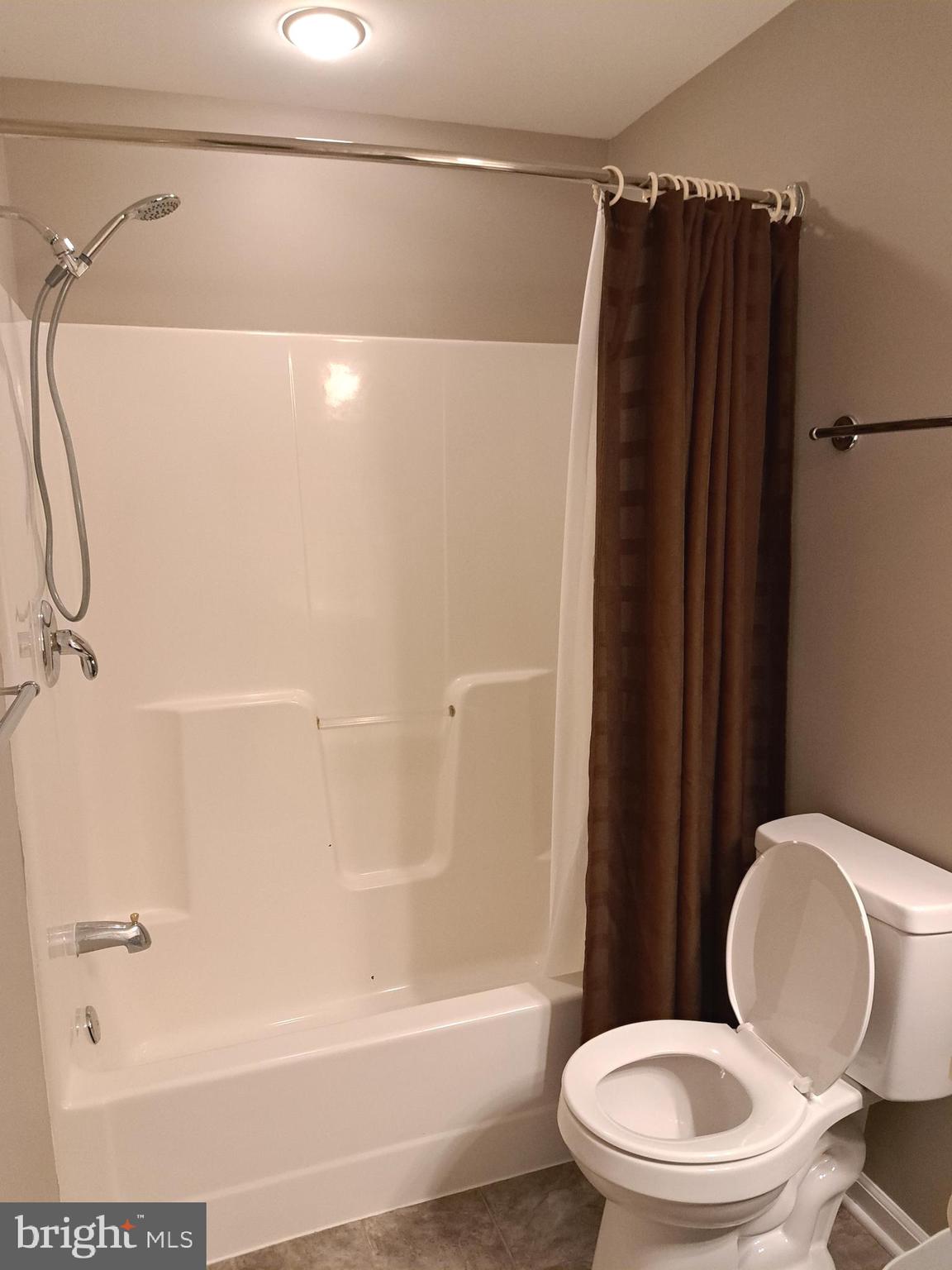 6113 Fox Point Road Fredericksburg, VA 22407 - Photo 9 of 50 6113 Fox Point Road, Fredericksburg, VA 22407