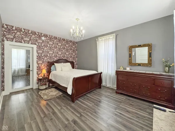 $229,900 | 801 South Brown Avenue, Terre Haute, IN 47803