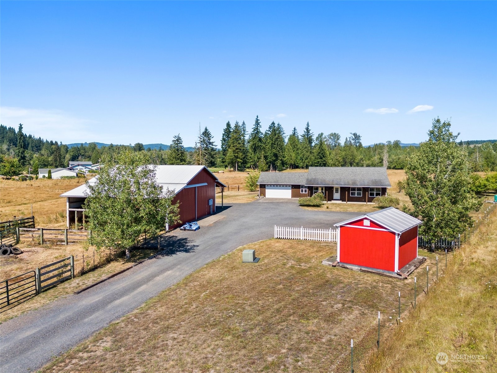 166 Berg Road Onalaska, WA 98570 - Photo 4 of 39 Gallery Image 4