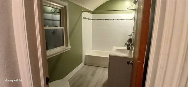 $2,200 | 183 Thorncliffe Drive, Irondequoit, NY 14617