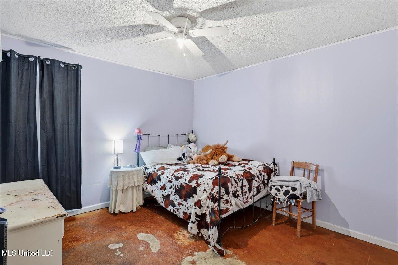 277 Mountain Creek Farm Road Florence, MS 39073 - Photo 25 of 31 25-277 Mountain Creek Farm Rd _ Home Tou