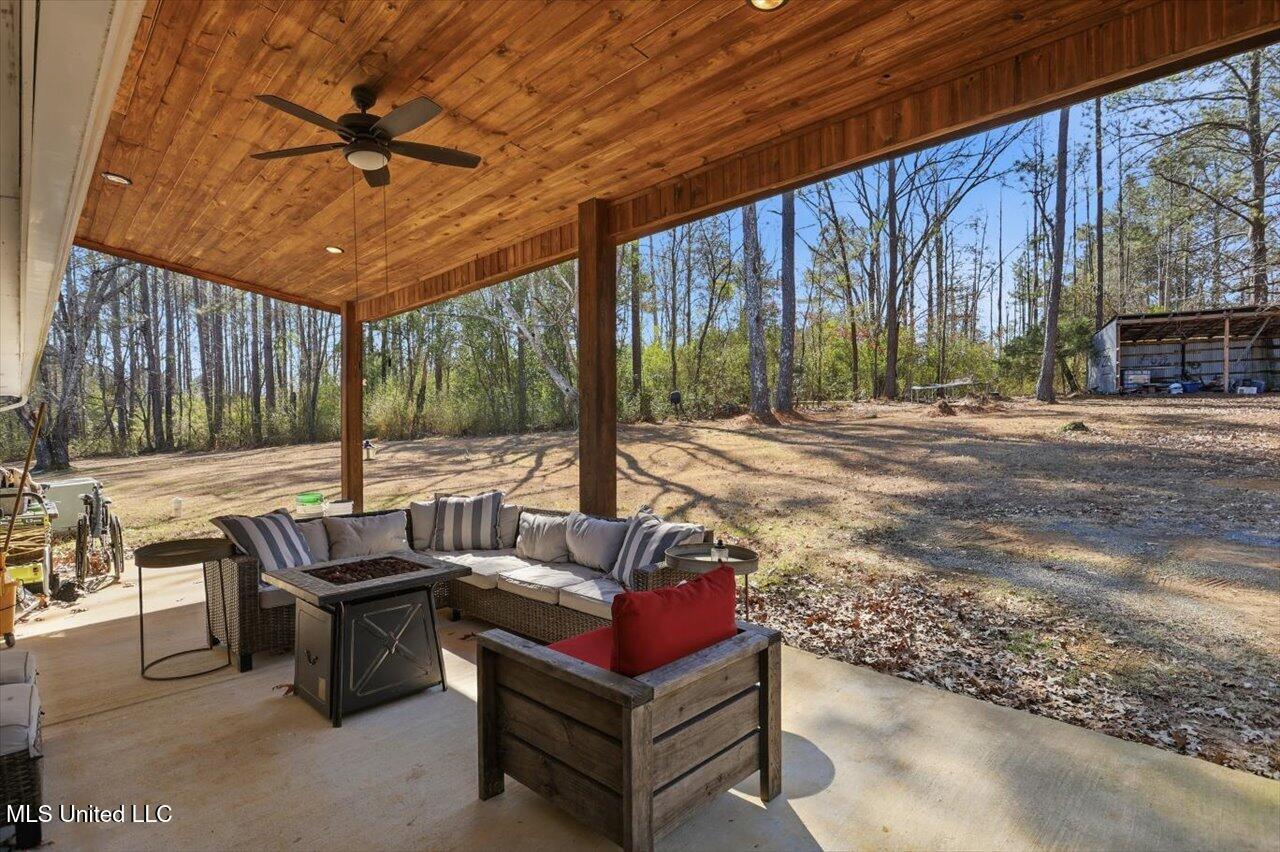 277 Mountain Creek Farm Road Florence, MS 39073 - Photo 26 of 31 26-277 Mountain Creek Farm Rd _ Home Tou