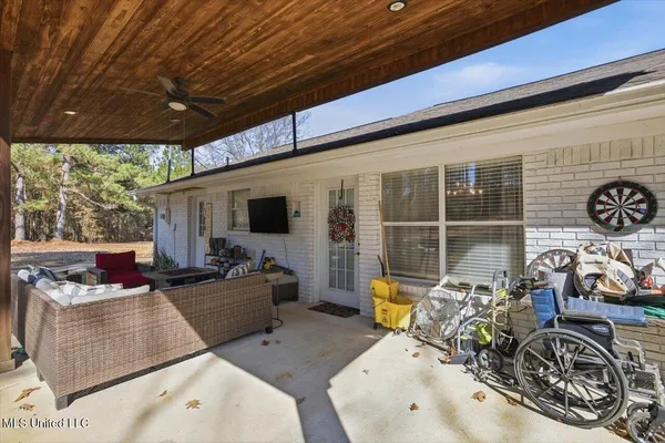 $295,000 | 277 Mountain Creek Farm Road, Florence, MS 39073