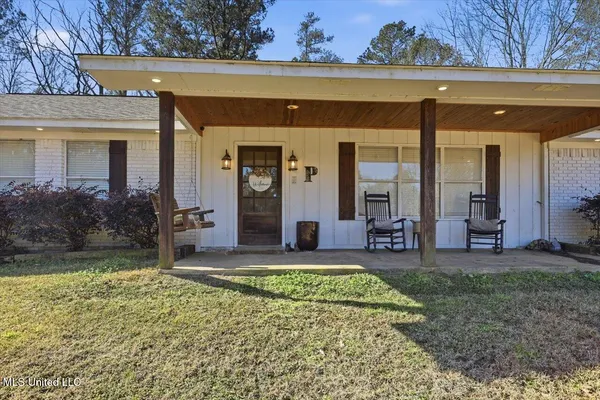 $295,000 | 277 Mountain Creek Farm Road, Florence, MS 39073