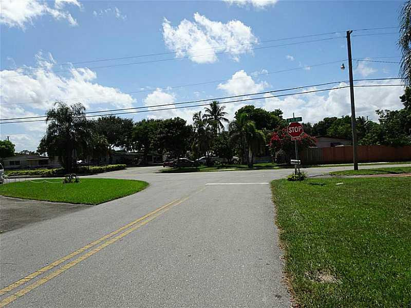 5737 Simms Street Hollywood, FL 33021 - Photo 24 of 26 Other