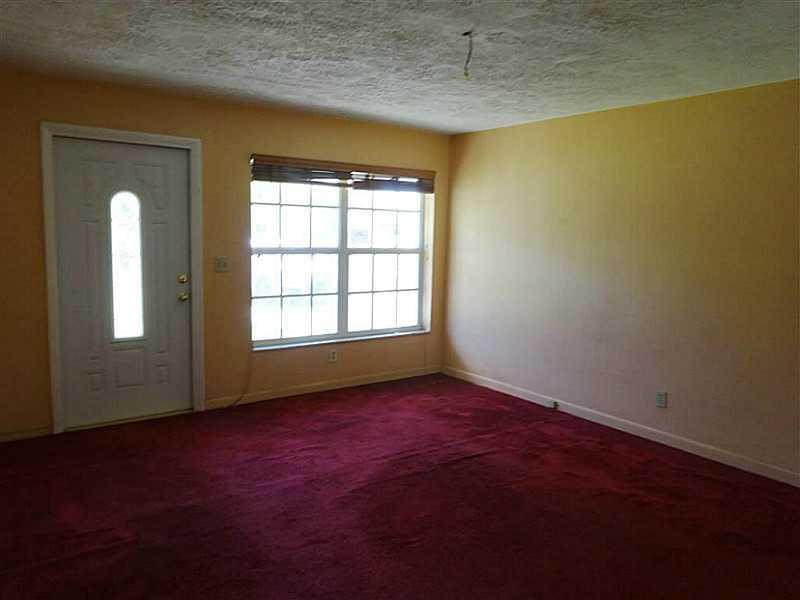 5737 Simms Street Hollywood, FL 33021 - Photo 4 of 26 Living Room