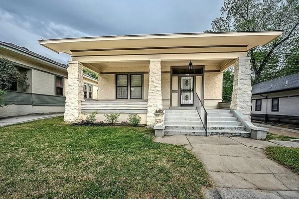 $319,000 | 1930 Walker Avenue, Memphis, TN 38104