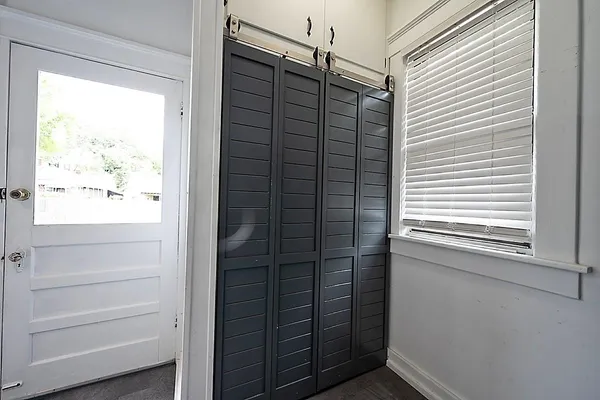 $319,000 | 1930 Walker Avenue, Memphis, TN 38104
