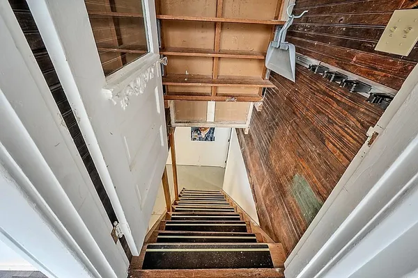 $319,000 | 1930 Walker Avenue, Memphis, TN 38104