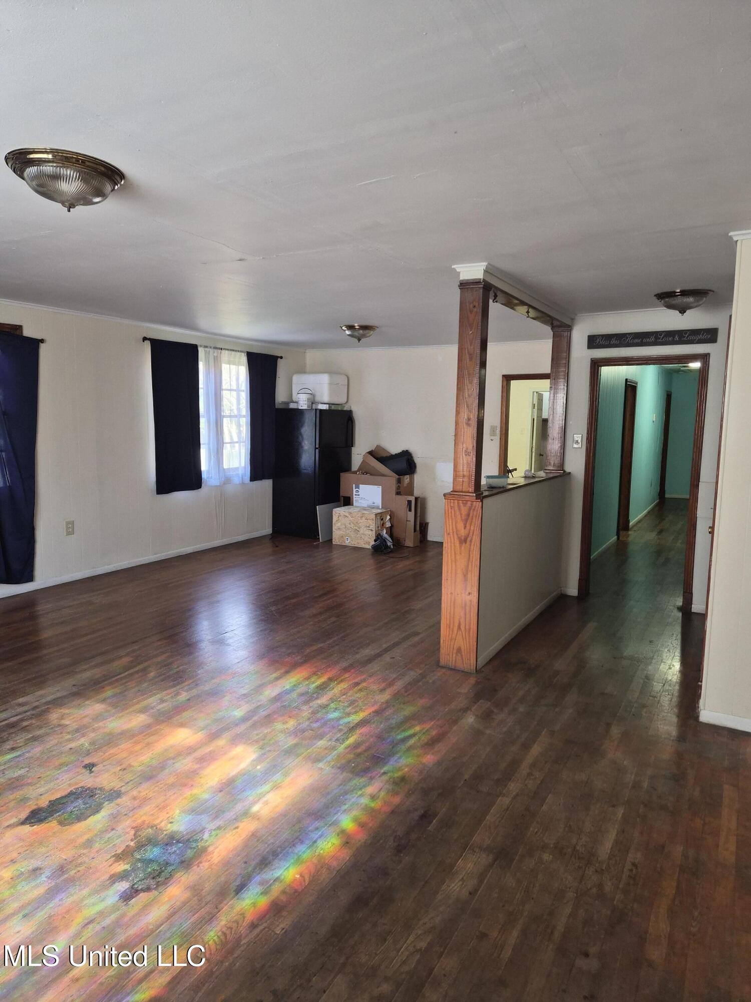 201 Mable Street Hattiesburg, MS 39401 - Photo 9 of 23 11 Jake Martin