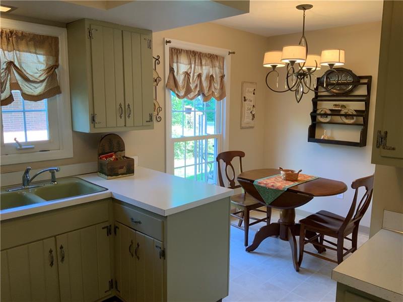 201 Cedar Road Butler, PA 16001 - Photo 8 of 22 Gallery Image 8