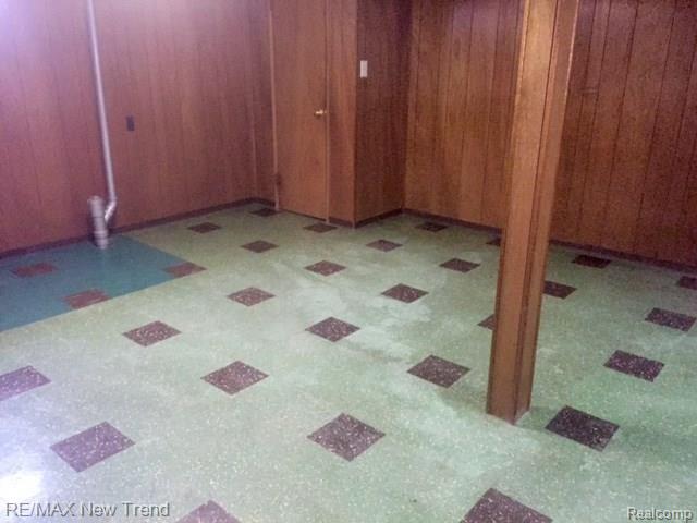 13450 Rosedale Street Southgate, MI 48195 - Photo 11 of 17 dlAttach (13).jpg
