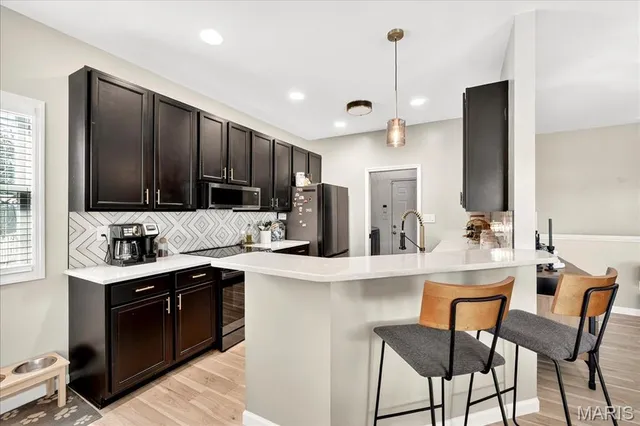 $425,000 | 66 White Brook Court, O'Fallon, MO 63366