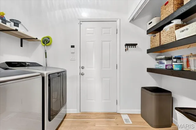 $425,000 | 66 White Brook Court, O'Fallon, MO 63366