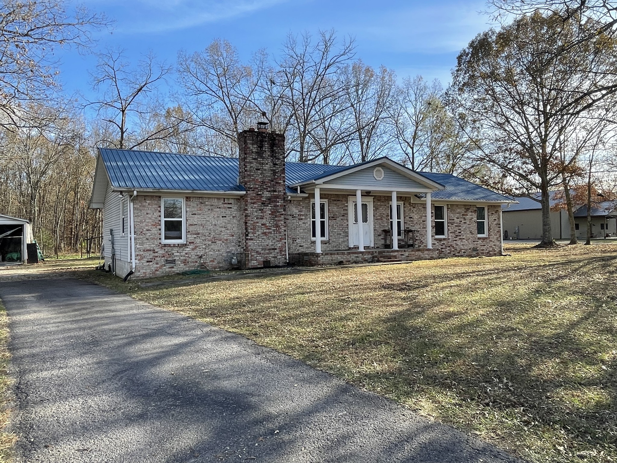 2689 Cat Creek Road Manchester, TN 37355 - Photo 2 of 28 Gallery Image 2