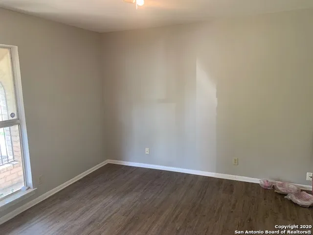 $1,395 | 4127 Hunters Glen, San Antonio, TX 78218