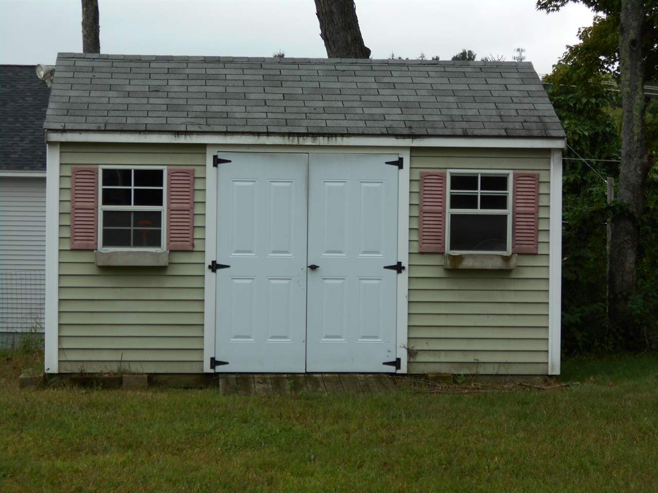 2 Exeter Street Derry, NH 03038 - Photo 2 of 14 Gallery Image 2