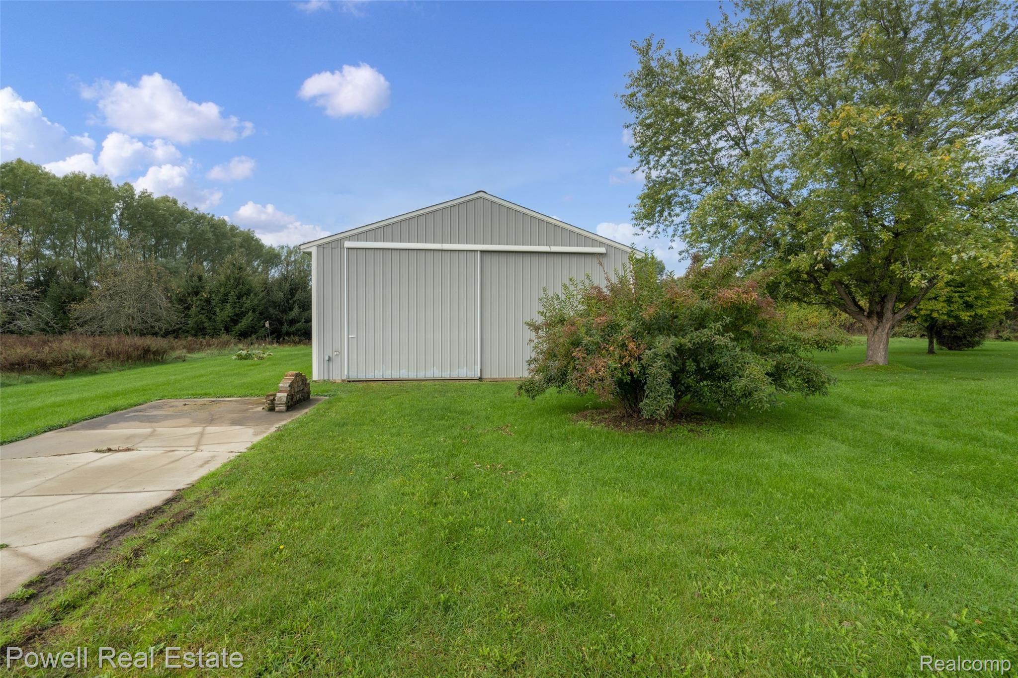 1699 Smith Road Lapeer, MI 48446 - Photo 41 of 54 Pole Barn front.jpg