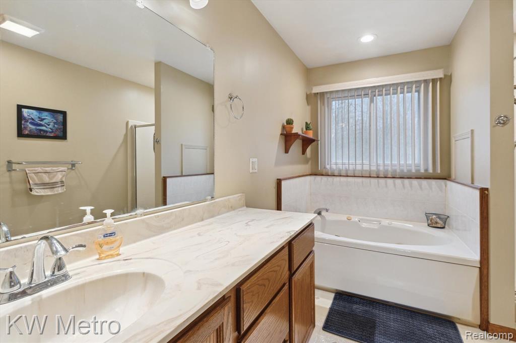 22825 Merriman Road New Boston, MI 48164 - Photo 31 of 54 Gallery Image 31