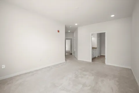 $635,000 | 3985 Norton Place, Unit 101, Fairfax, VA 22030