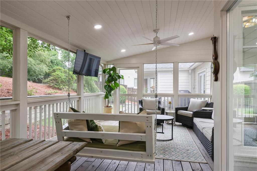 2631 North Thompson Road Northeast Brookhaven, GA 30319 - Photo 26 of 39