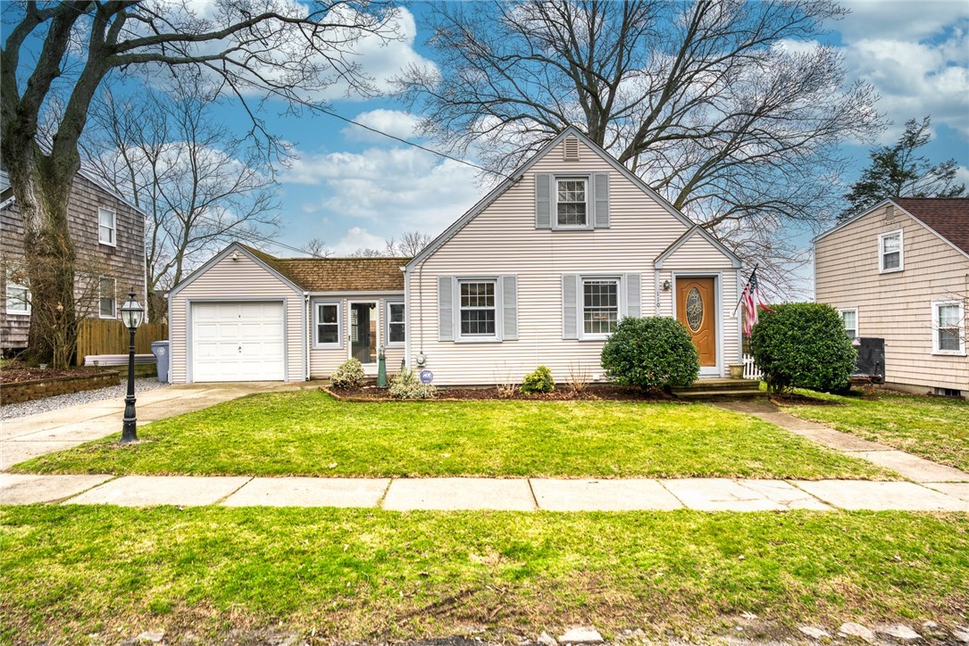 110 Bryant Road Cranston, RI 02910 - Photo 1 of 18 Gallery Image 1