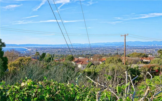 $1,895,000 | 26235 Birchfield Avenue, Rancho Palos Verdes, CA 90275