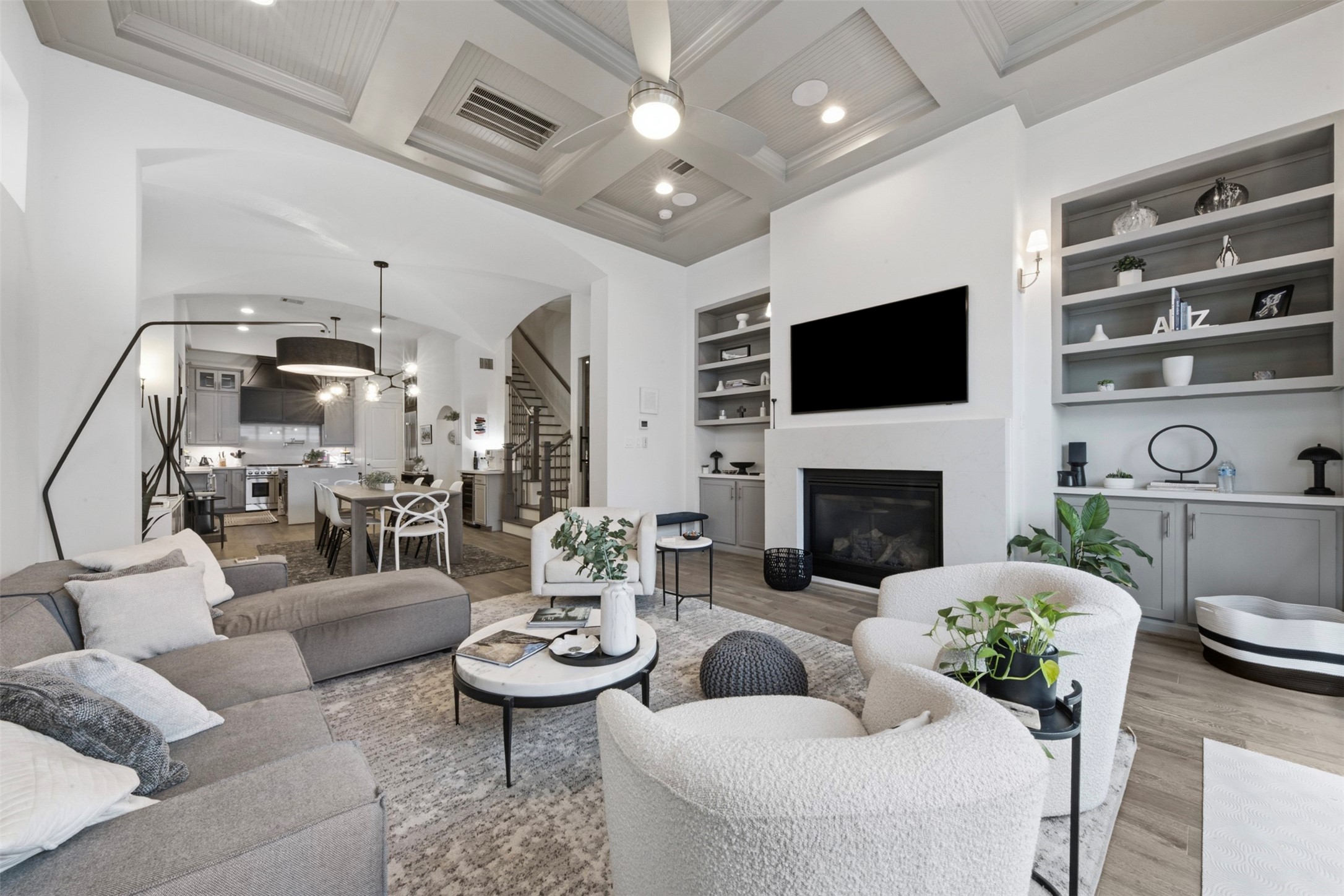 1908 West 25th Street Houston, TX 77008 - Photo 4 of 43