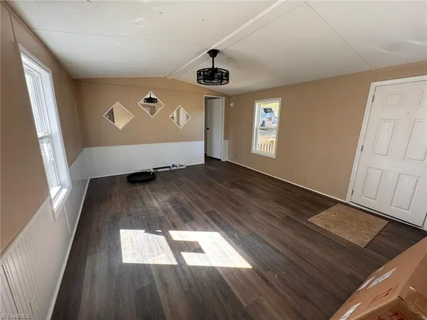 $157,900 | 1015 Patterson Farm Road, Pinnacle, NC 27043