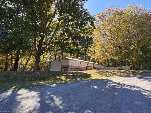 $159,900 | 1015 Patterson Farm Road, Pinnacle, NC 27043
