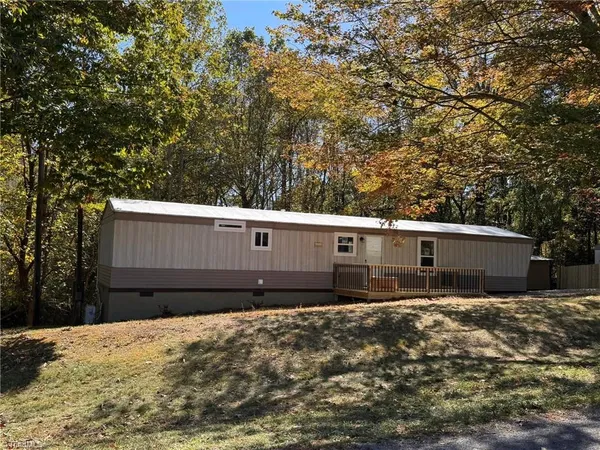 $157,900 | 1015 Patterson Farm Road, Pinnacle, NC 27043