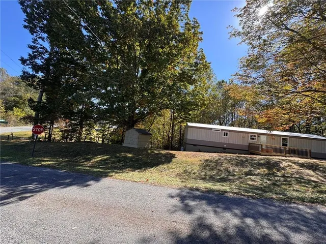 $159,900 | 1015 Patterson Farm Road, Pinnacle, NC 27043
