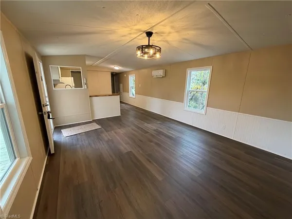 $157,900 | 1015 Patterson Farm Road, Pinnacle, NC 27043