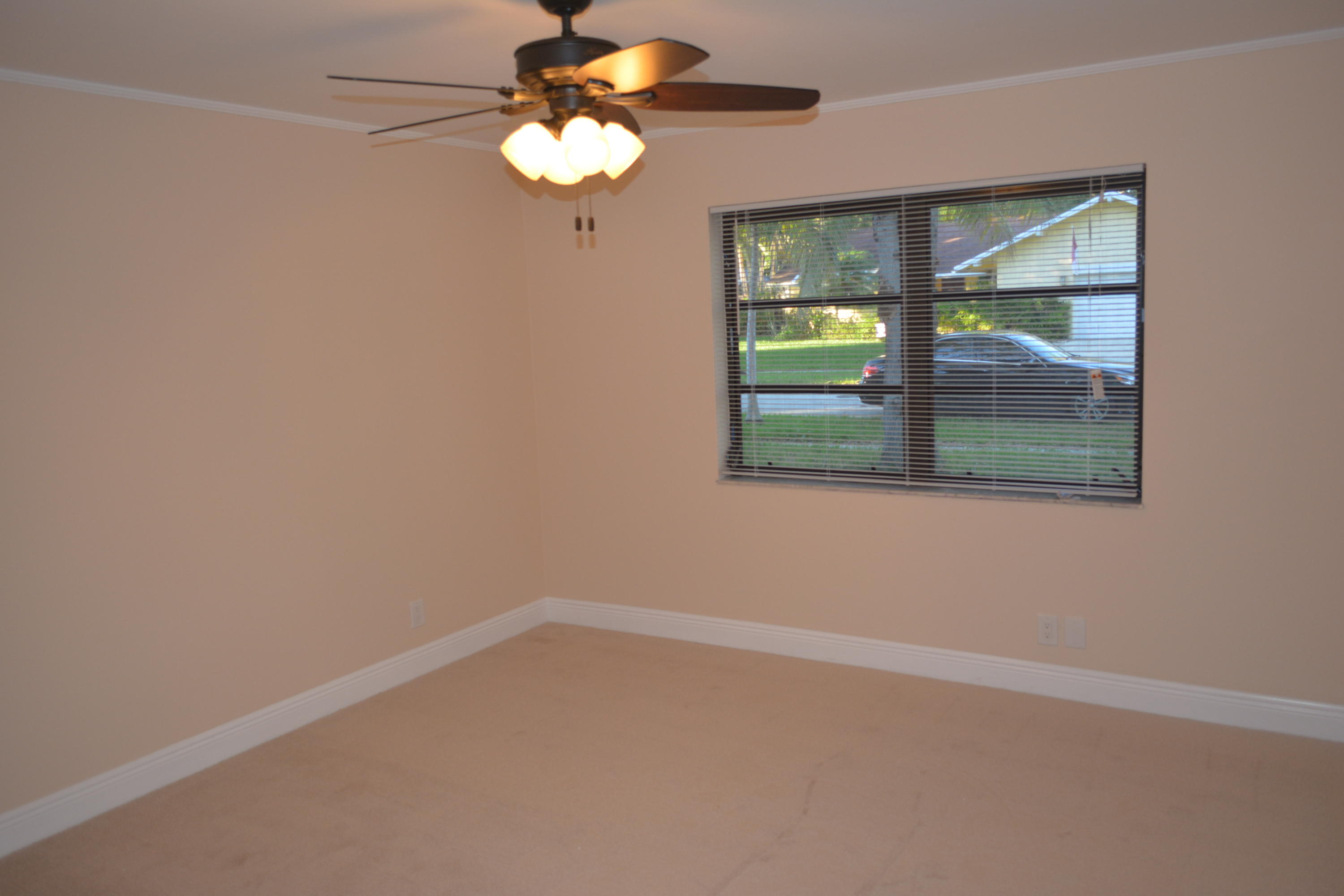 1398 Southwest 1st Street Boca Raton, FL 33486 - Photo 10 of 16 DSC_1018