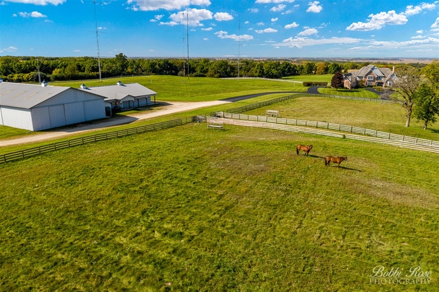 18611 A State Line Road Harvard, IL 60033 - Photo 5 of 54