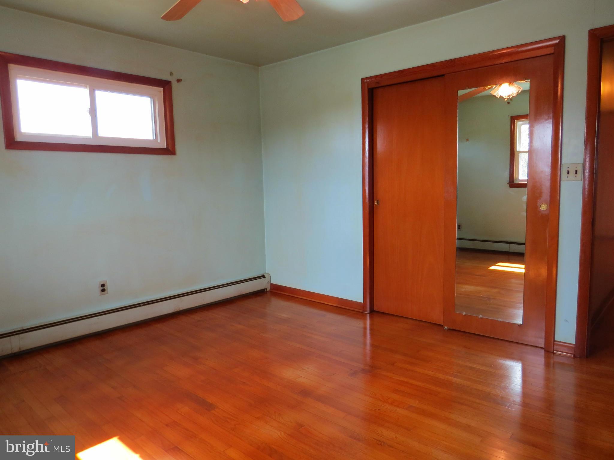 2918 Hampstead Mexico Road Hampstead, MD 21074 - Photo 22 of 27 Bedroom (Master)