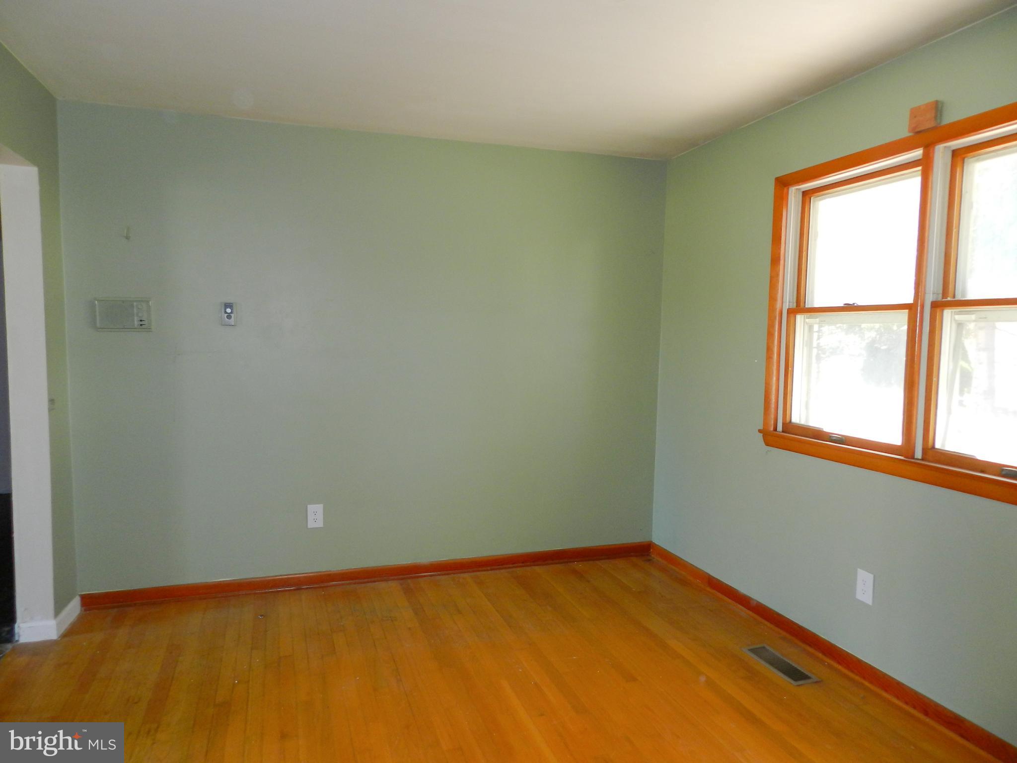 1055 Pine Tree Drive Slatington, PA 18080 - Photo 13 of 39