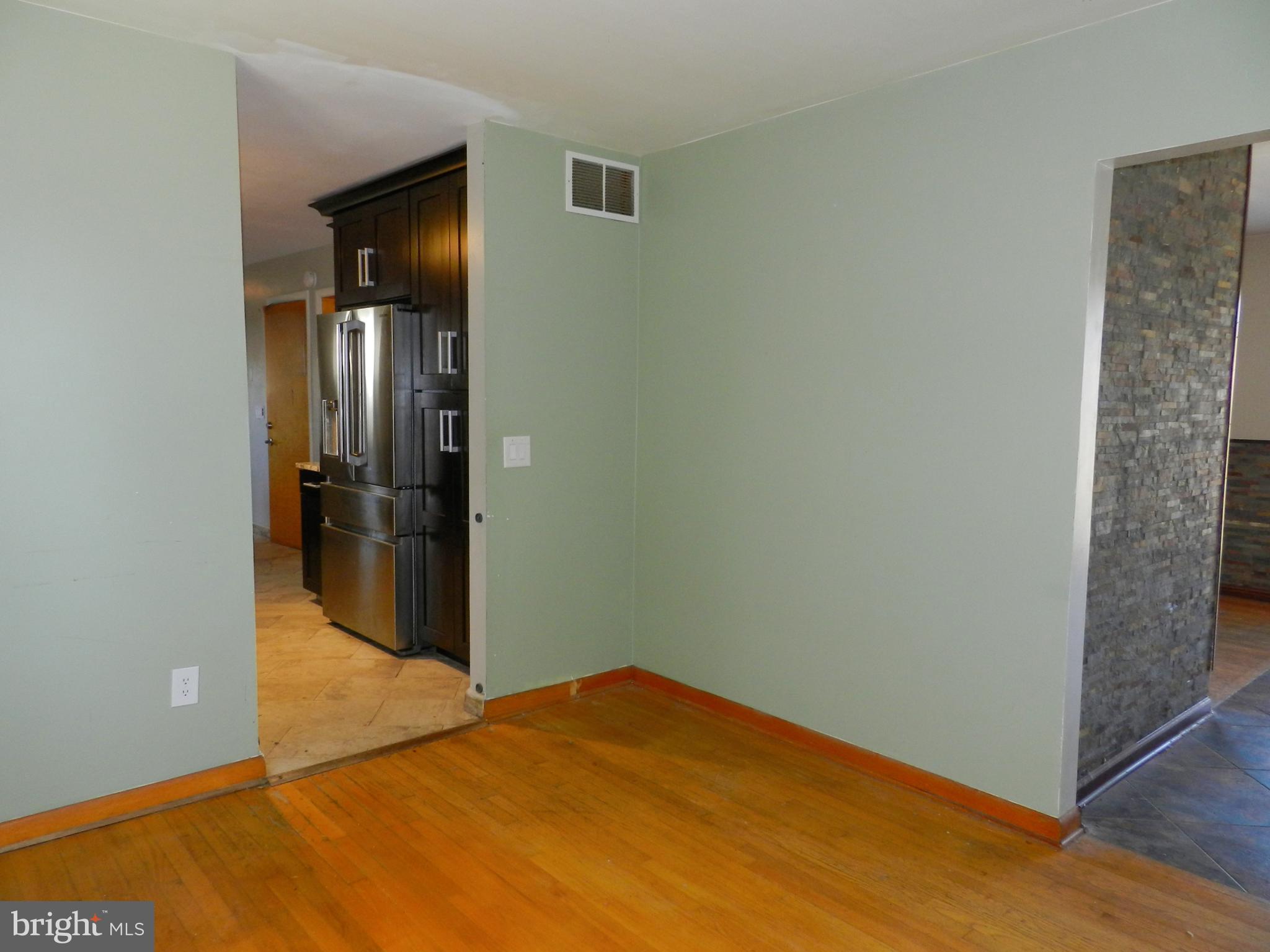 1055 Pine Tree Drive Slatington, PA 18080 - Photo 14 of 39