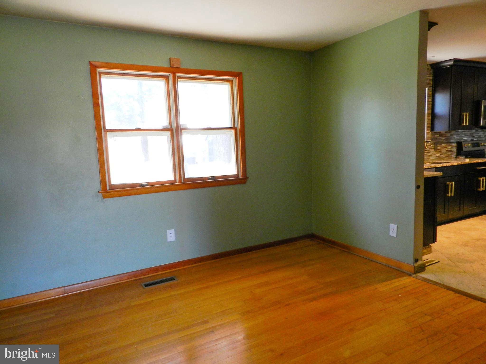 1055 Pine Tree Drive Slatington, PA 18080 - Photo 15 of 39